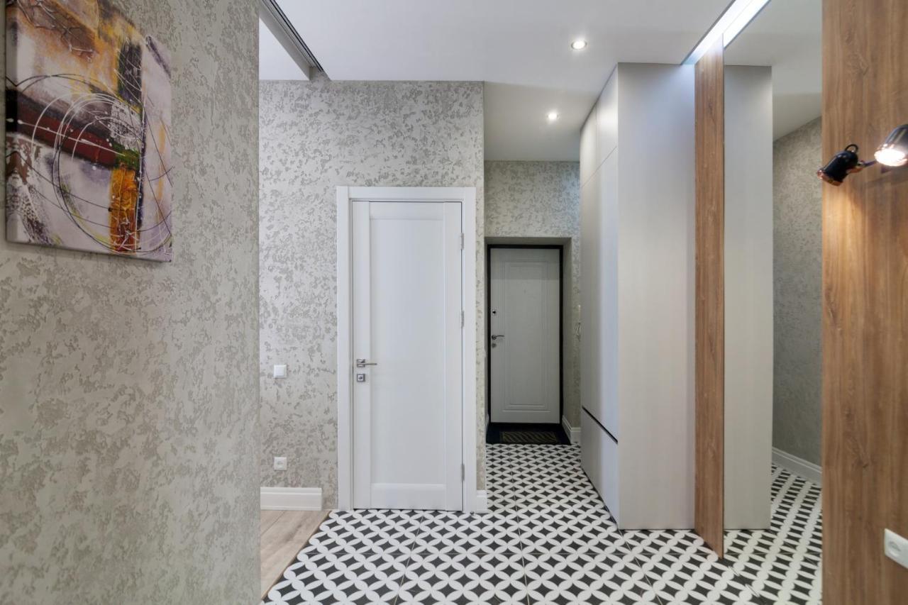Royal Vip Apartment On Pidmurna 24 リヴィウ エクステリア 写真